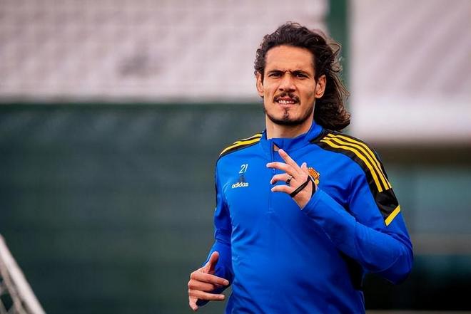 欧超杯今夜再迎强敌，瓦伦西亚止住颓势，主帅态度：底气十足，身体对抗强度拉满的简单介绍